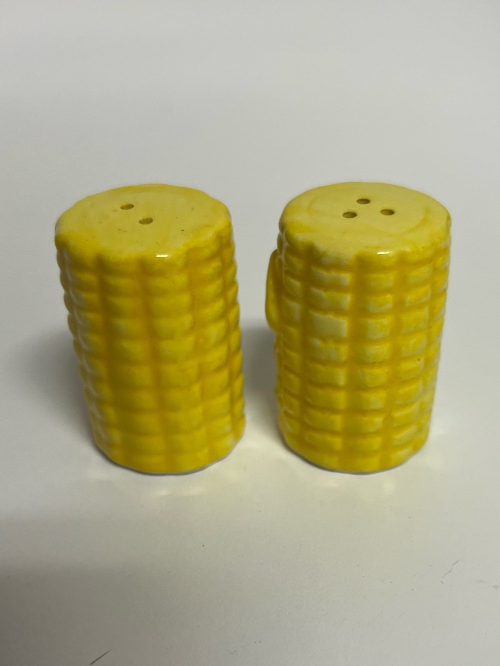 Yellow Corn Cob Ceramic Salt and Pepper Shaker Set